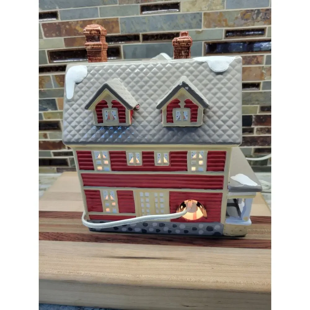 Vintage Department 56 Snow Village 1988 Kenwood House Original Cord & Box